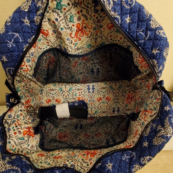 Vera Bradley Seahorse Weekender Travel Bag - Picture 7 of 8